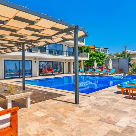 6 Bedroom With Seaviews - 5 Min Drive To The Town كالكان
