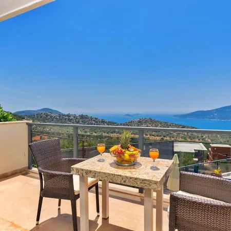 6 Bedroom With Seaviews - 5 Min Drive To The Town * كالكان