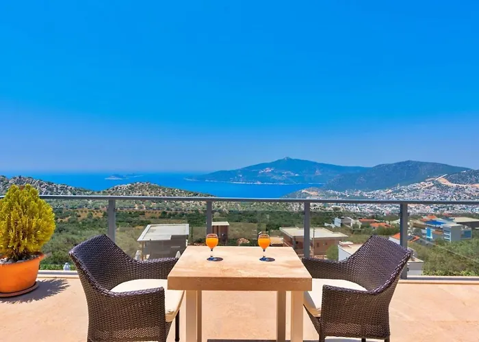 6 Bedroom With Seaviews - 5 Min Drive To The Town 卡尔坎